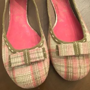 NWOT Green & Pink Plaid Flats Size 11